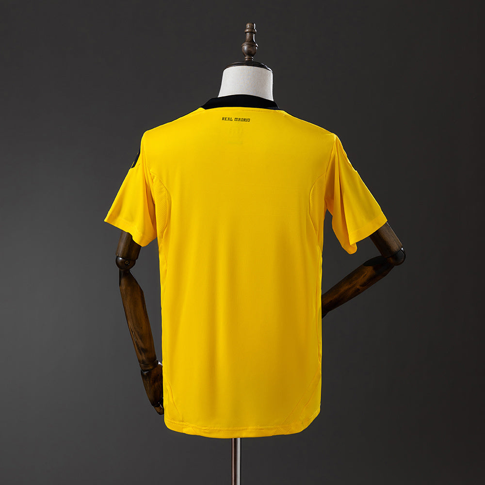 Retro Real Madrid 11-12 Goalkeeper Yellow