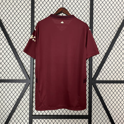 24-25 Manchester City Third Away detail
