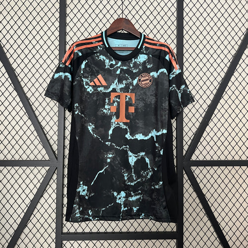 24-25 Bayern Munich Away detail