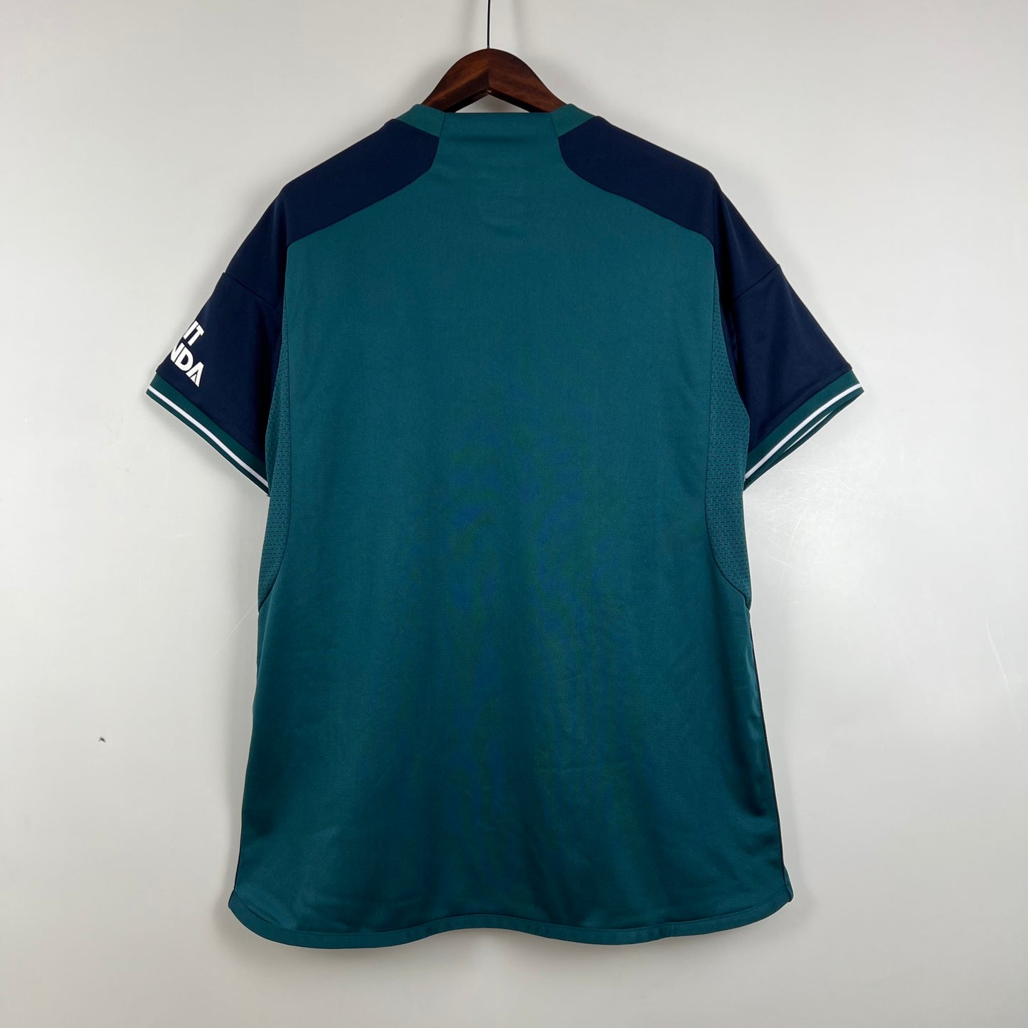 23-24 Arsenal third away detail