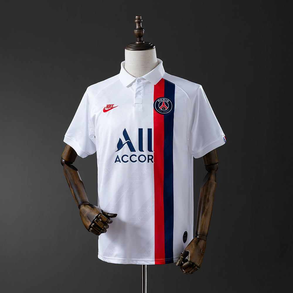 Retro 19-20 PSG third away detail