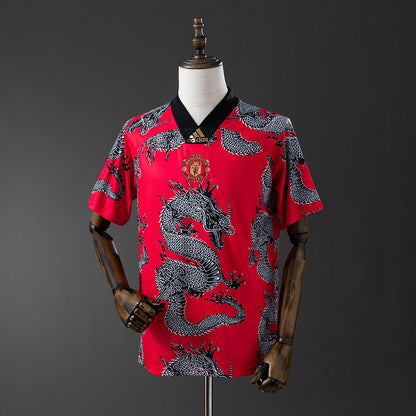 M-U 2019-20 Chinese Dragon Special Edition Retro Jersey detail
