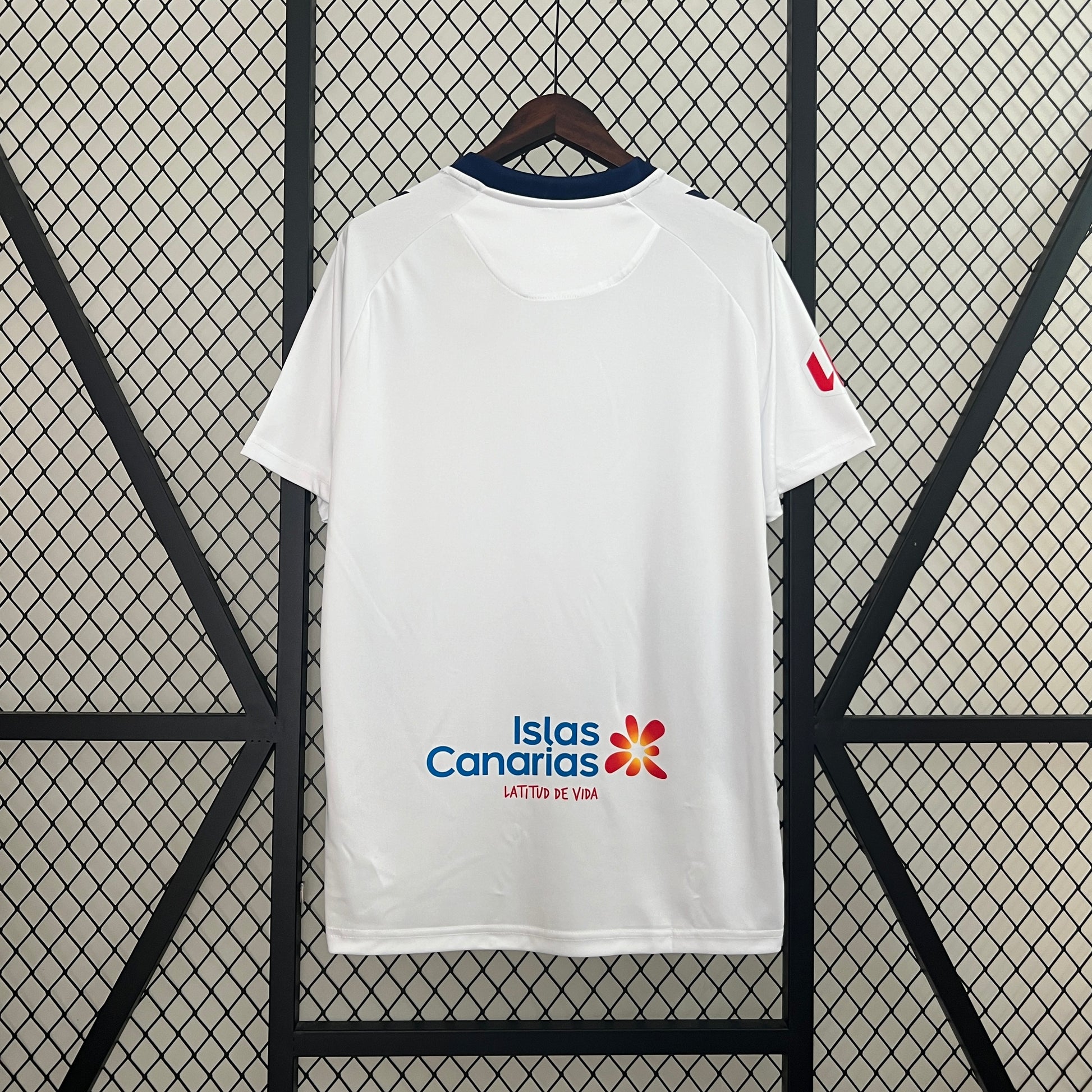 24-25 Tenerife Home detail