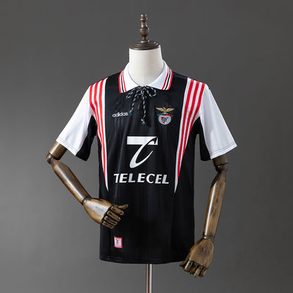 Retro 97-98 Benfica Away detail