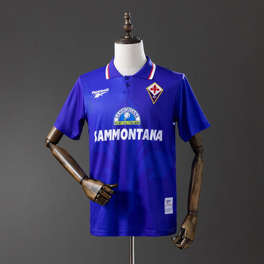 Retro Fiorentina 95-96 home detail