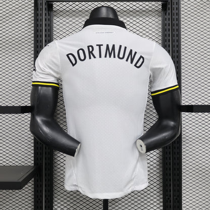 24-25 Player Dortmund White detail