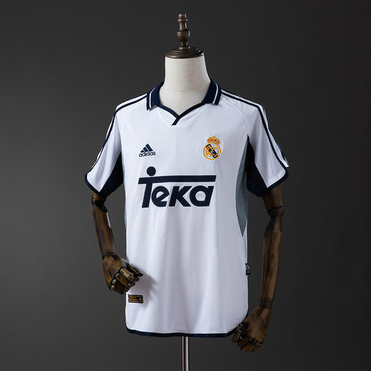 Retro Real Madrid 00-01 home detail