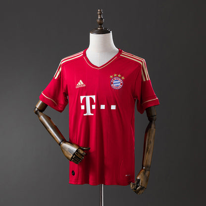 Bayern Munich 12-13 Home Retro Jersey detail
