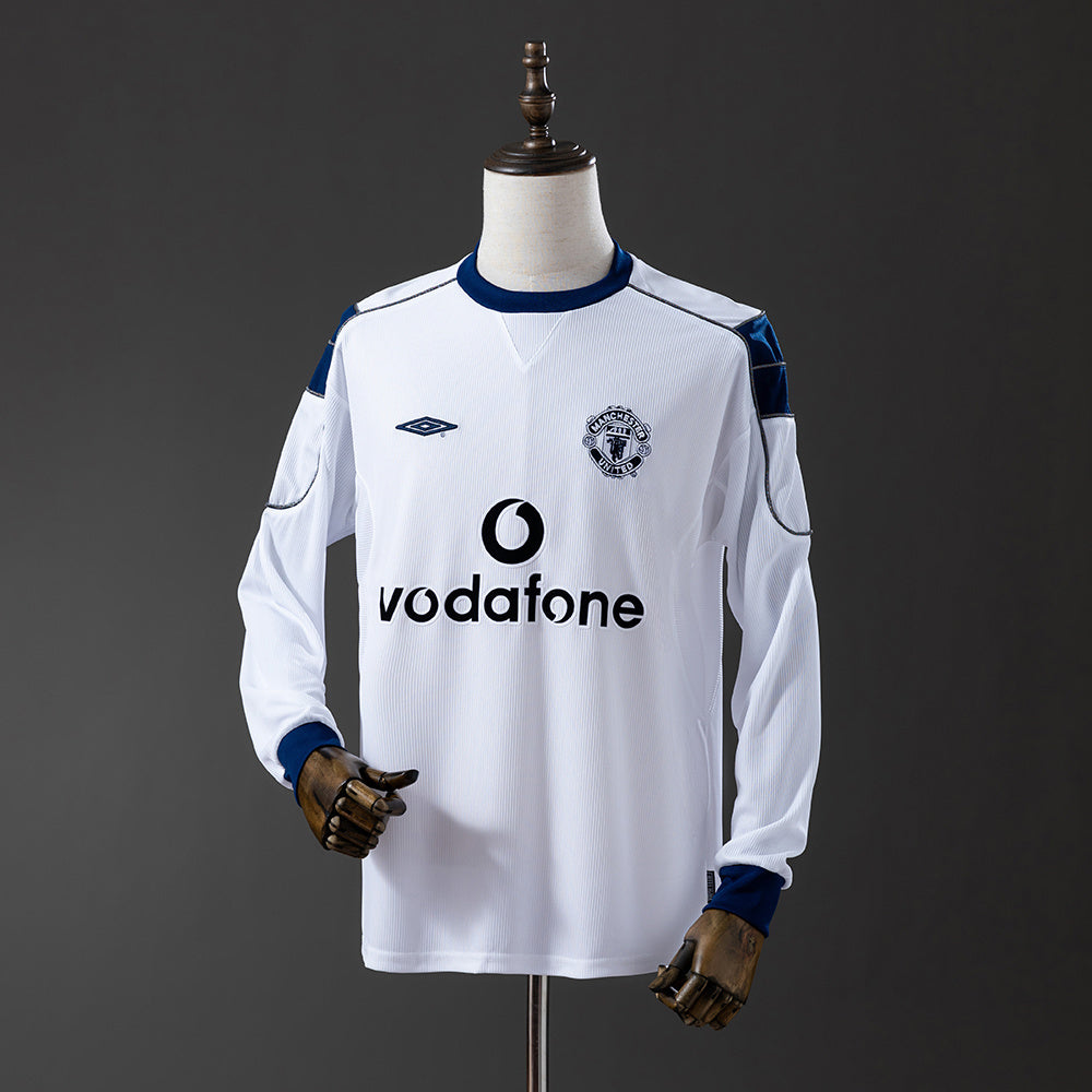 M-U 00-01 Away Long Sleeve Retro Jersey detail