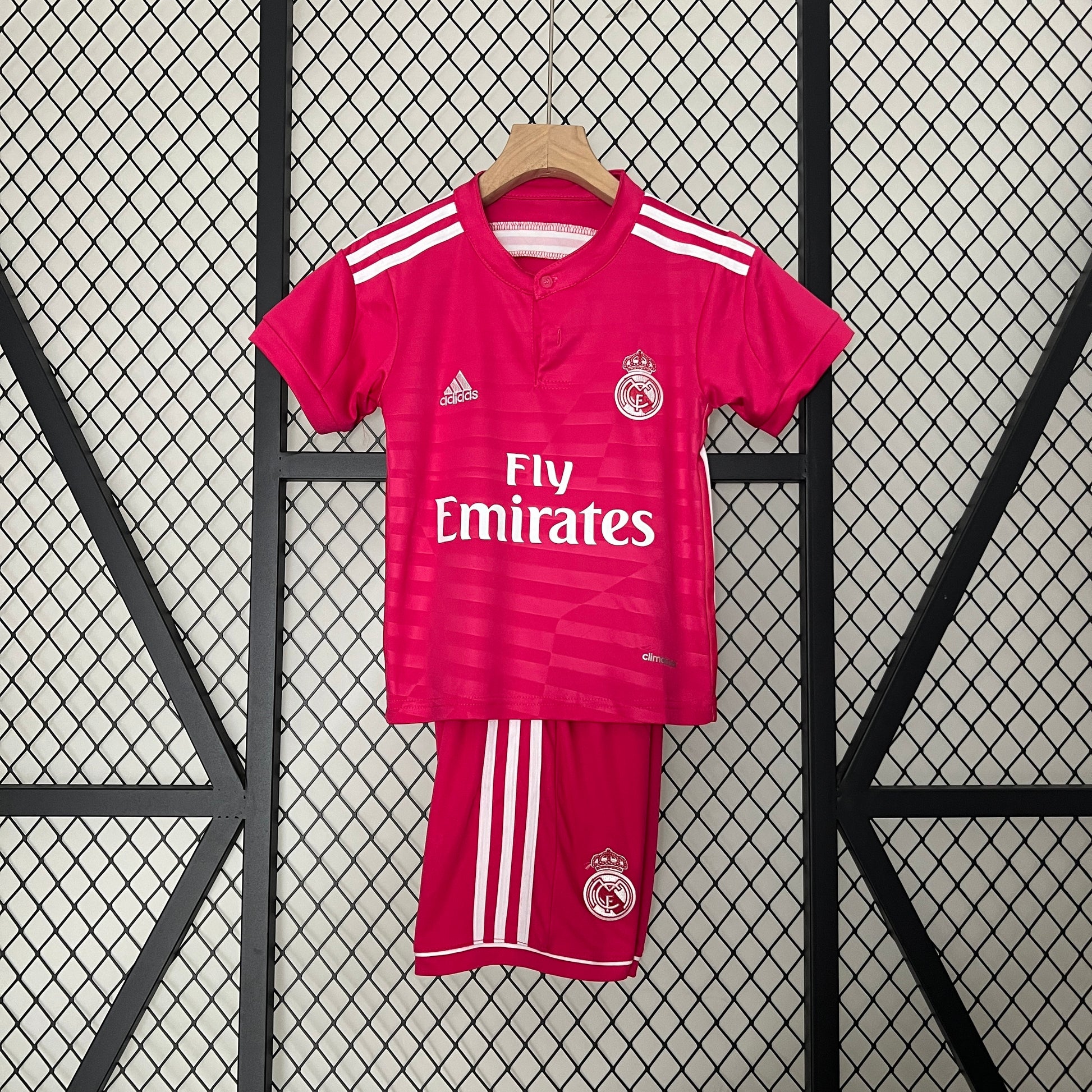 kids Real Madrid 14-15 away detail