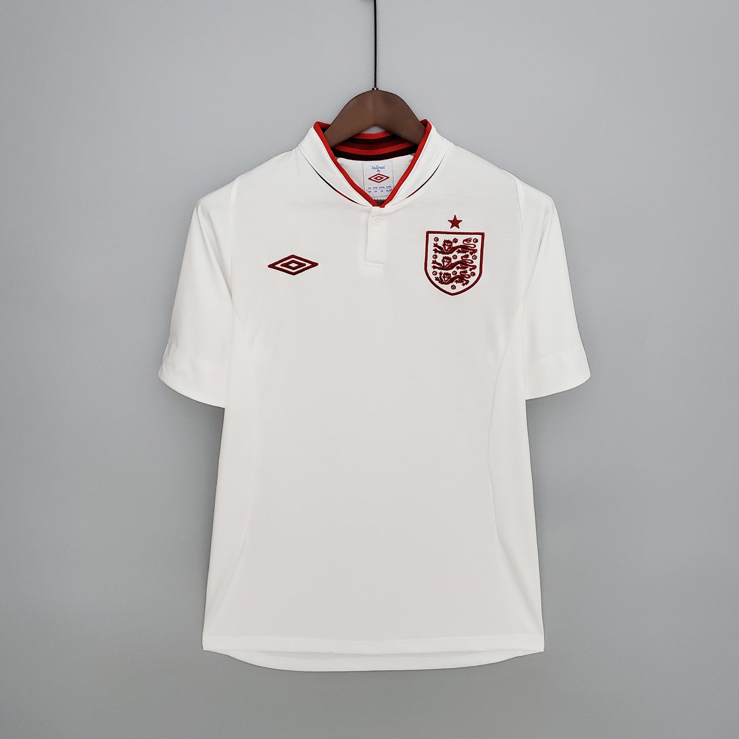Retro 2012 England home detail