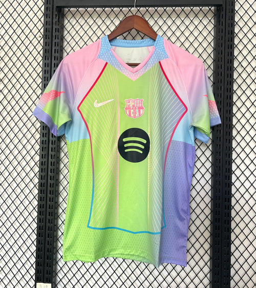 25-26 Barcelona Special Edition detail