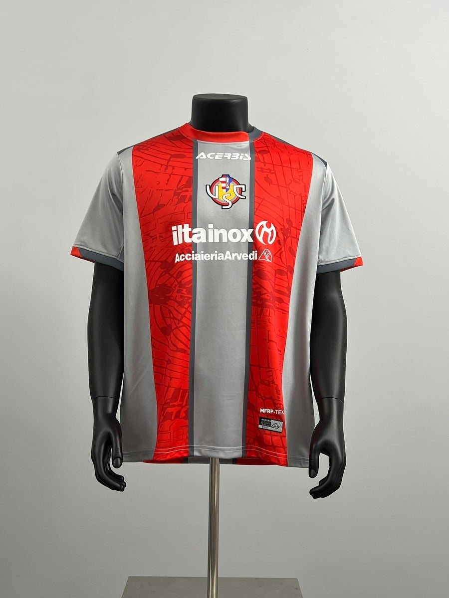 25-26 US Cremonese Home detail