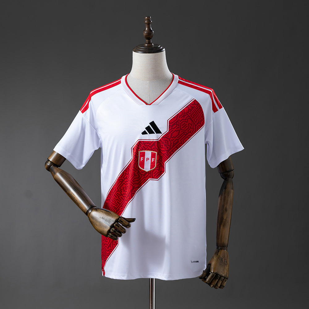 Peru 2026 Home Jersey detail
