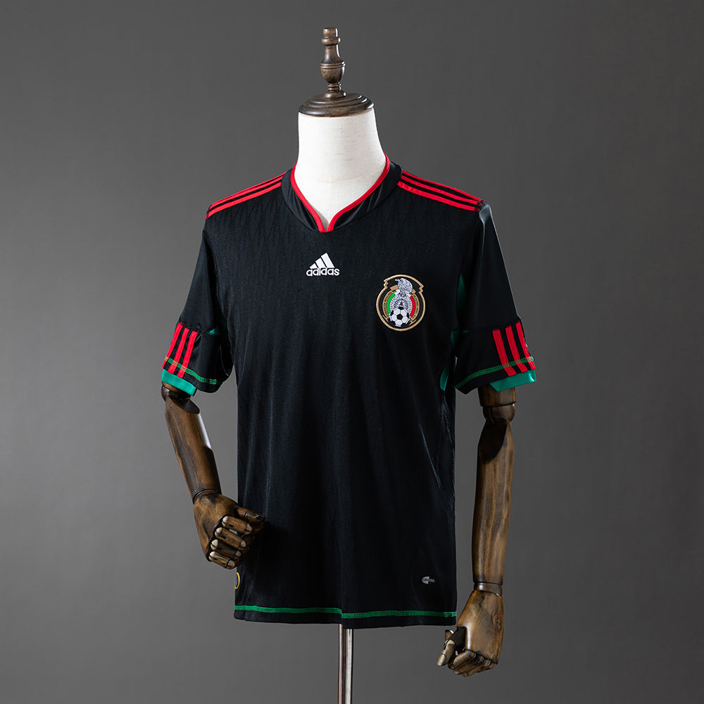 Retro Mexico 2010 Away detail
