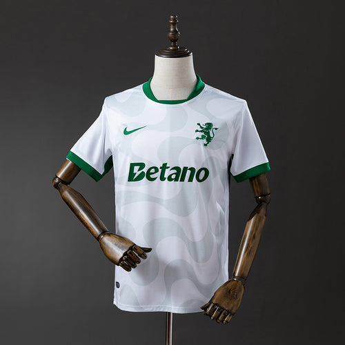 25-26 Sporting Lisbon Away detail