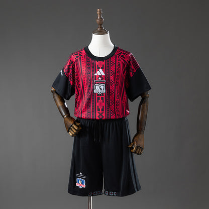Colo Colo 26-27 Pre-Match Kids Kit detail