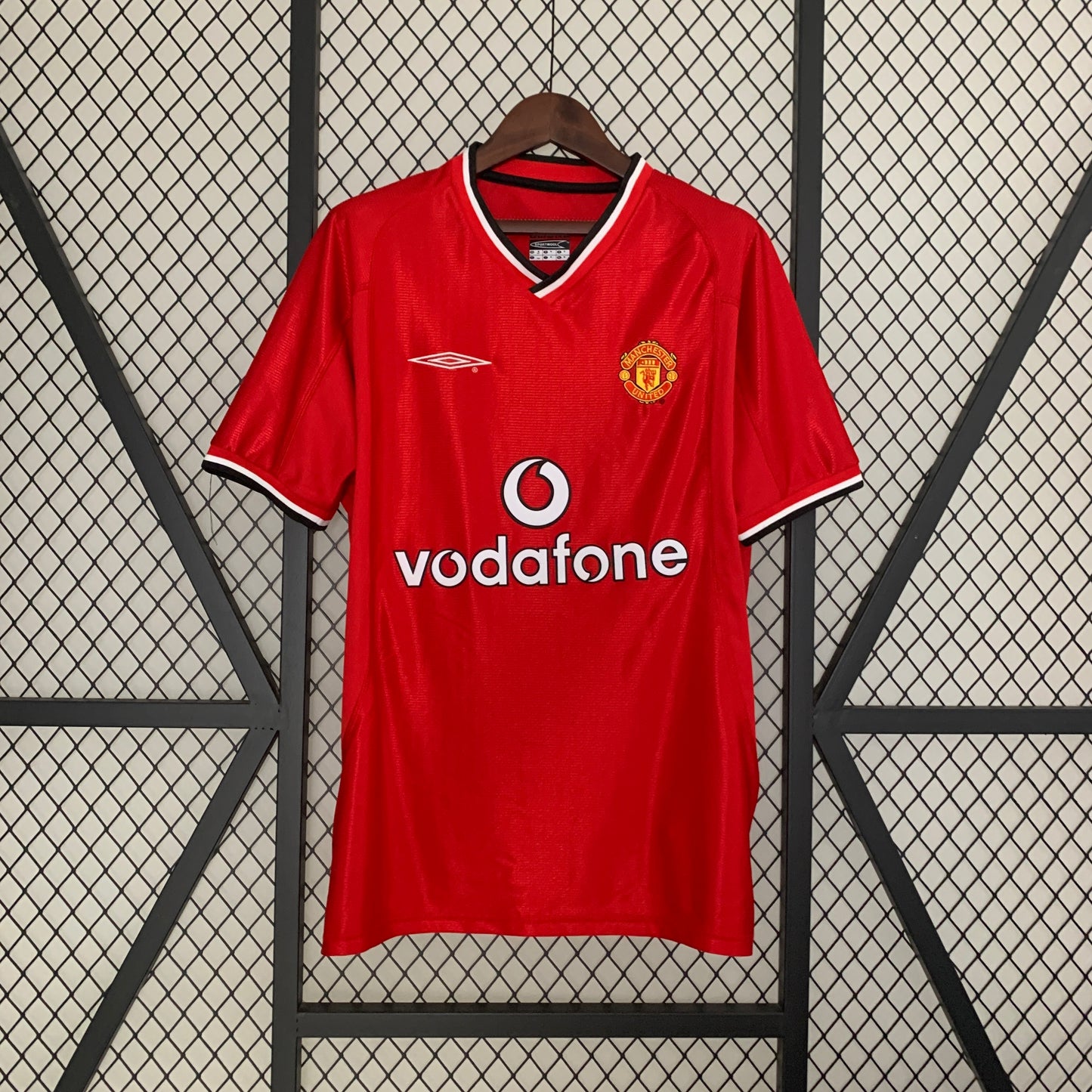 Retro M-U 00-02 Home