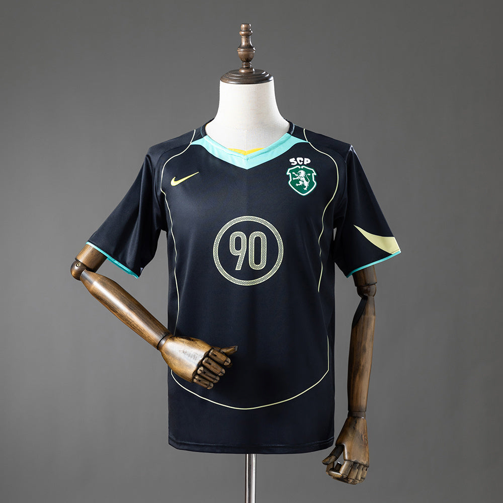 Sporting CP Total 90 Black Jersey detail