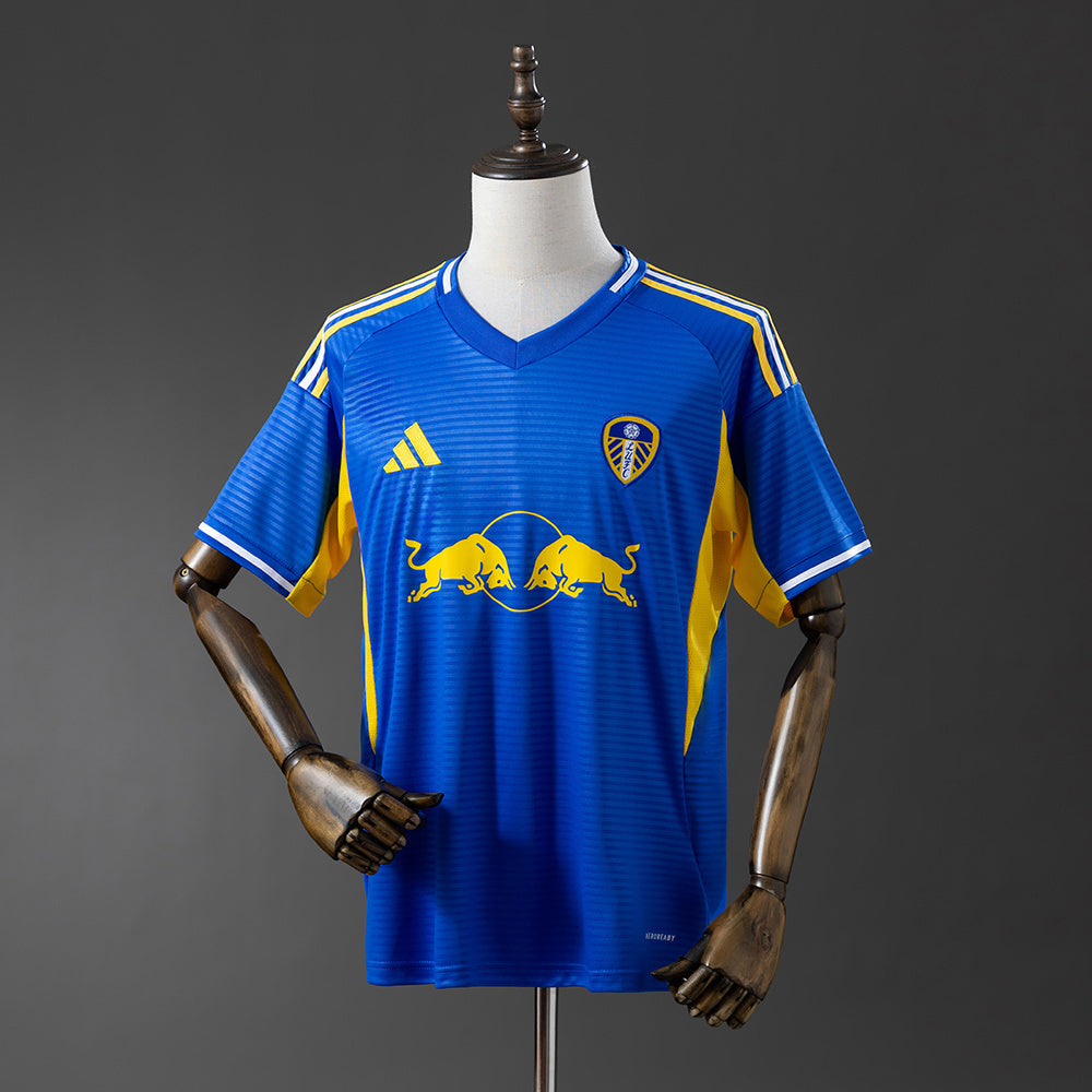 25-26 Leeds United away detail