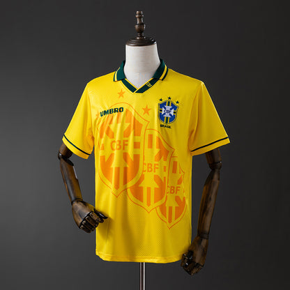 Retro 93-94 Brazil home detail