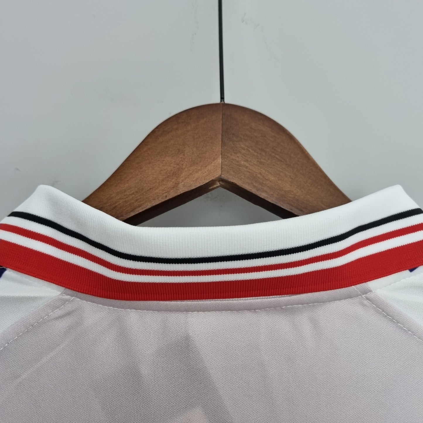 Retro Universidad de Chile1996 away detail