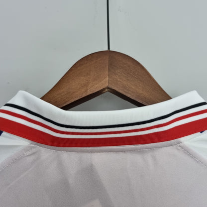 Retro Universidad de Chile1996 away detail
