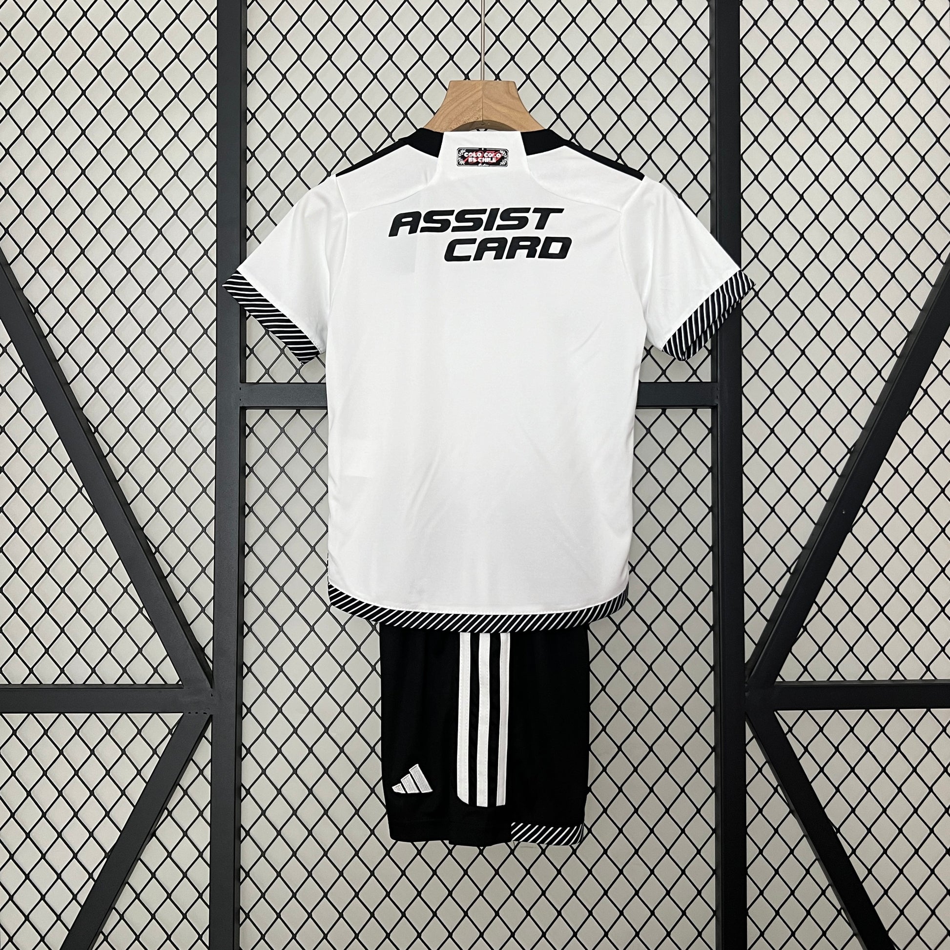 24-25 kids Colo Colo home
