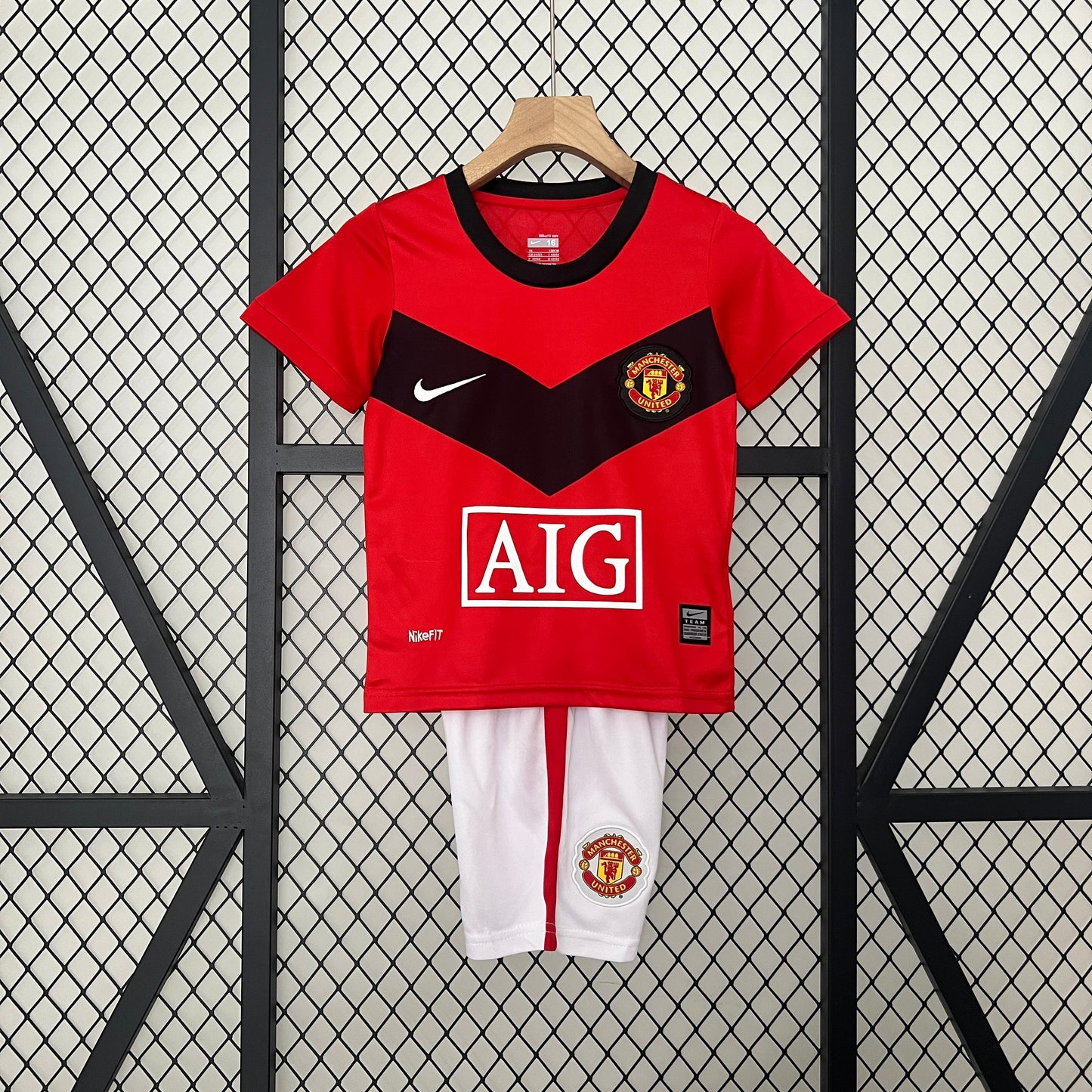 kids M-U 09-10 home