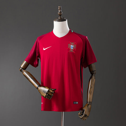 Retro Portugal 2016 home detail