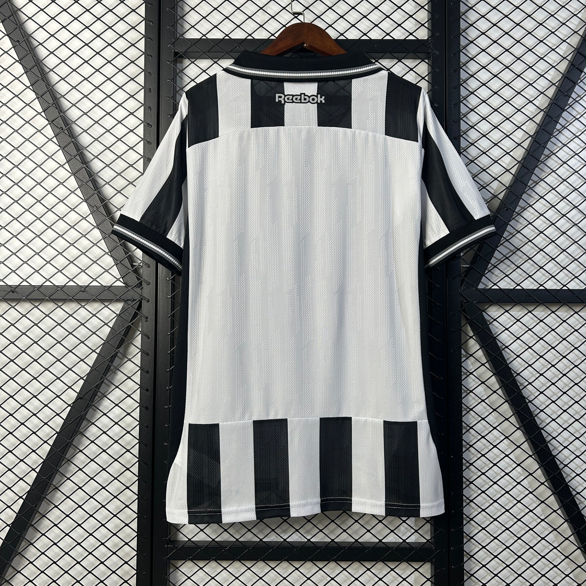 25-26 Botafogo Home detail