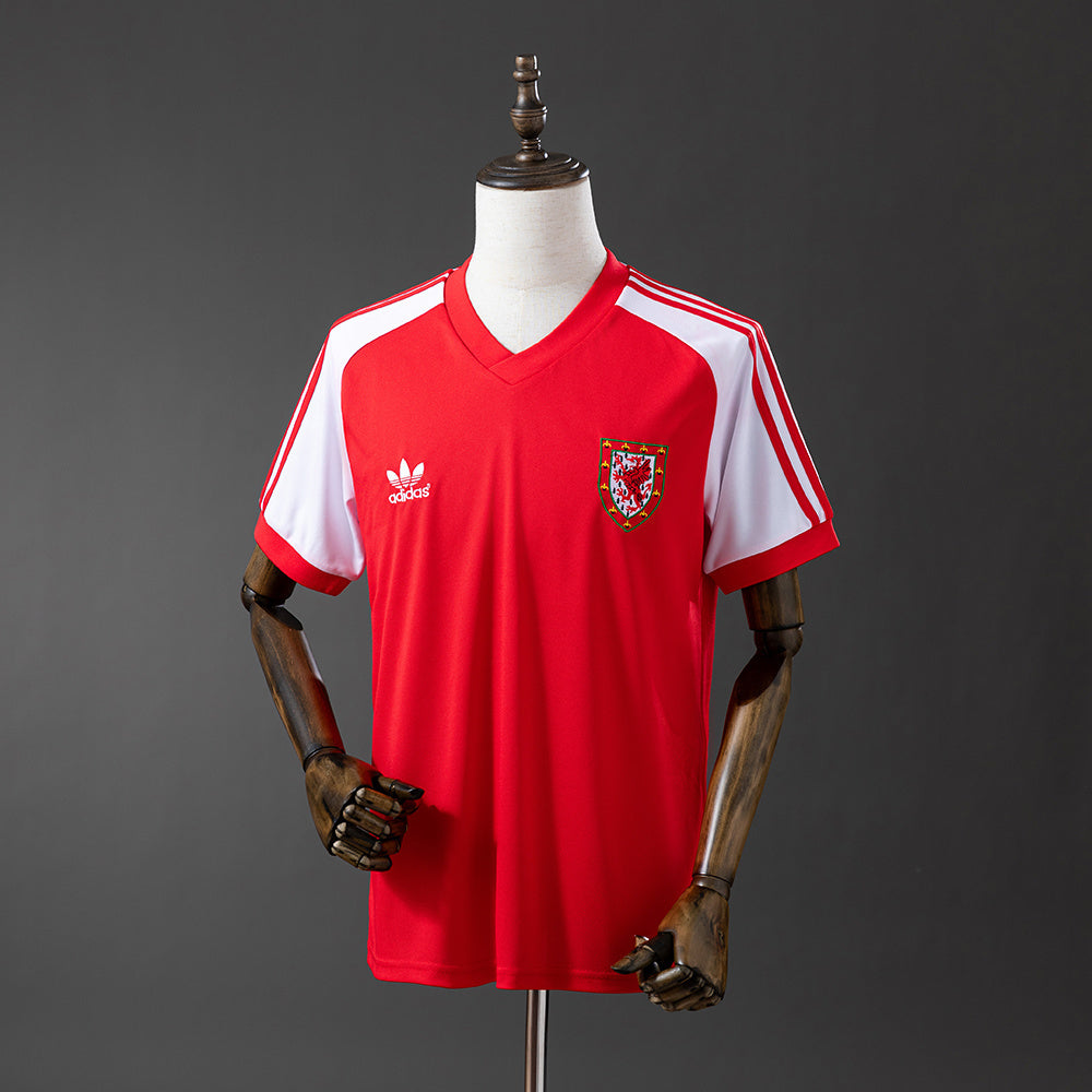 Wales 1982 Home Retro Jersey detail