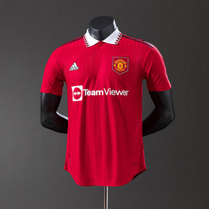 M-U 22-23 Home Player Version Retro Jersey detail