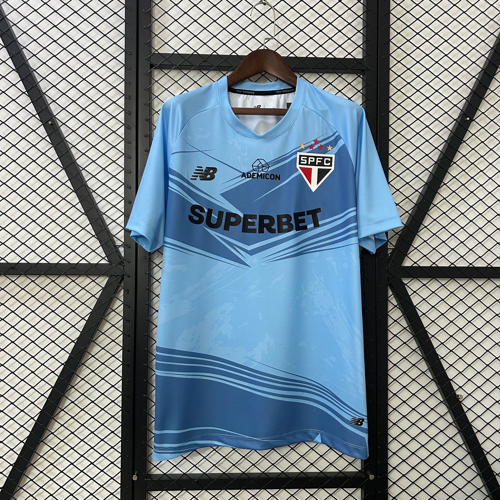 25-26Sao Paulo Training Clothes detail