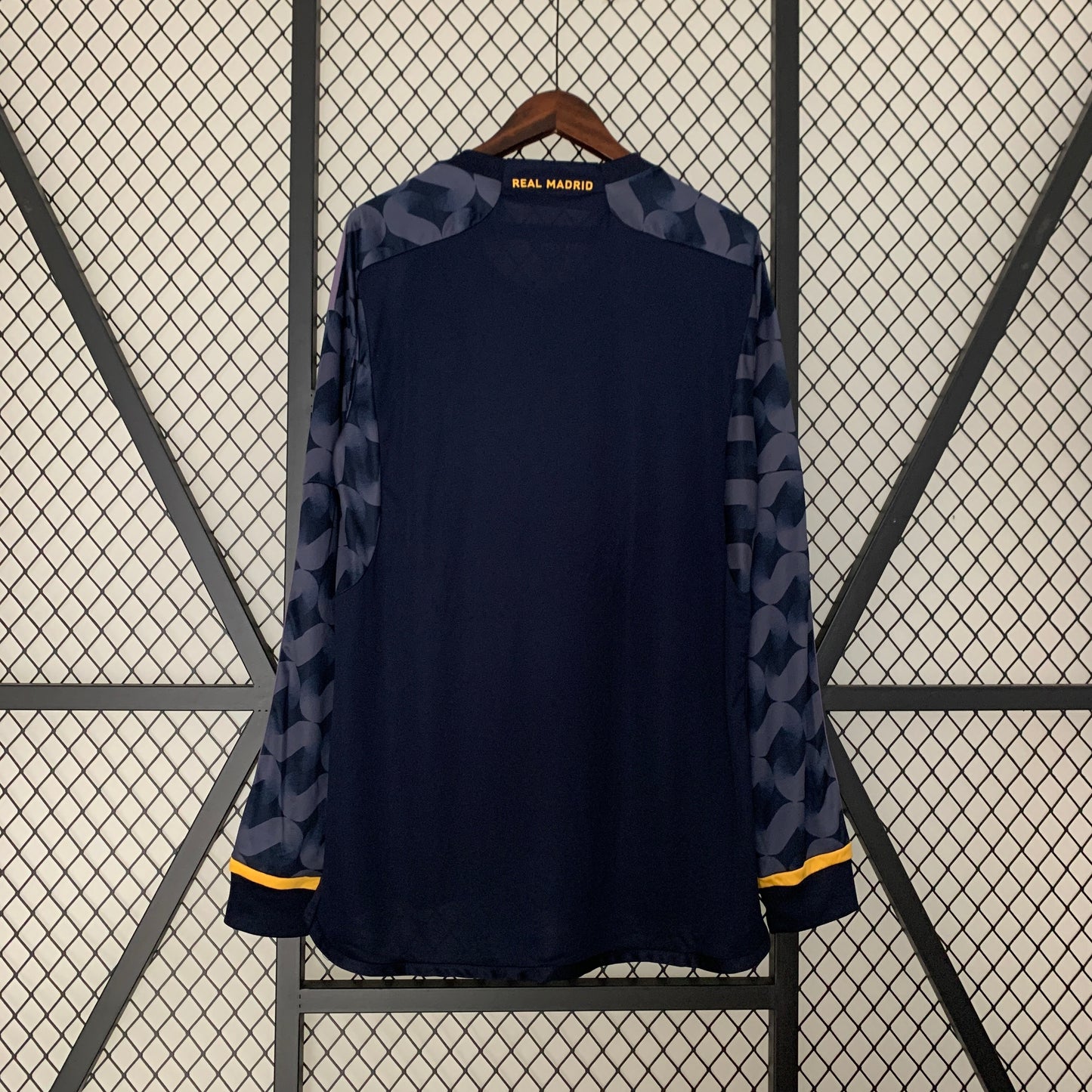 23-24 Long sleeve Real Madrid away detail