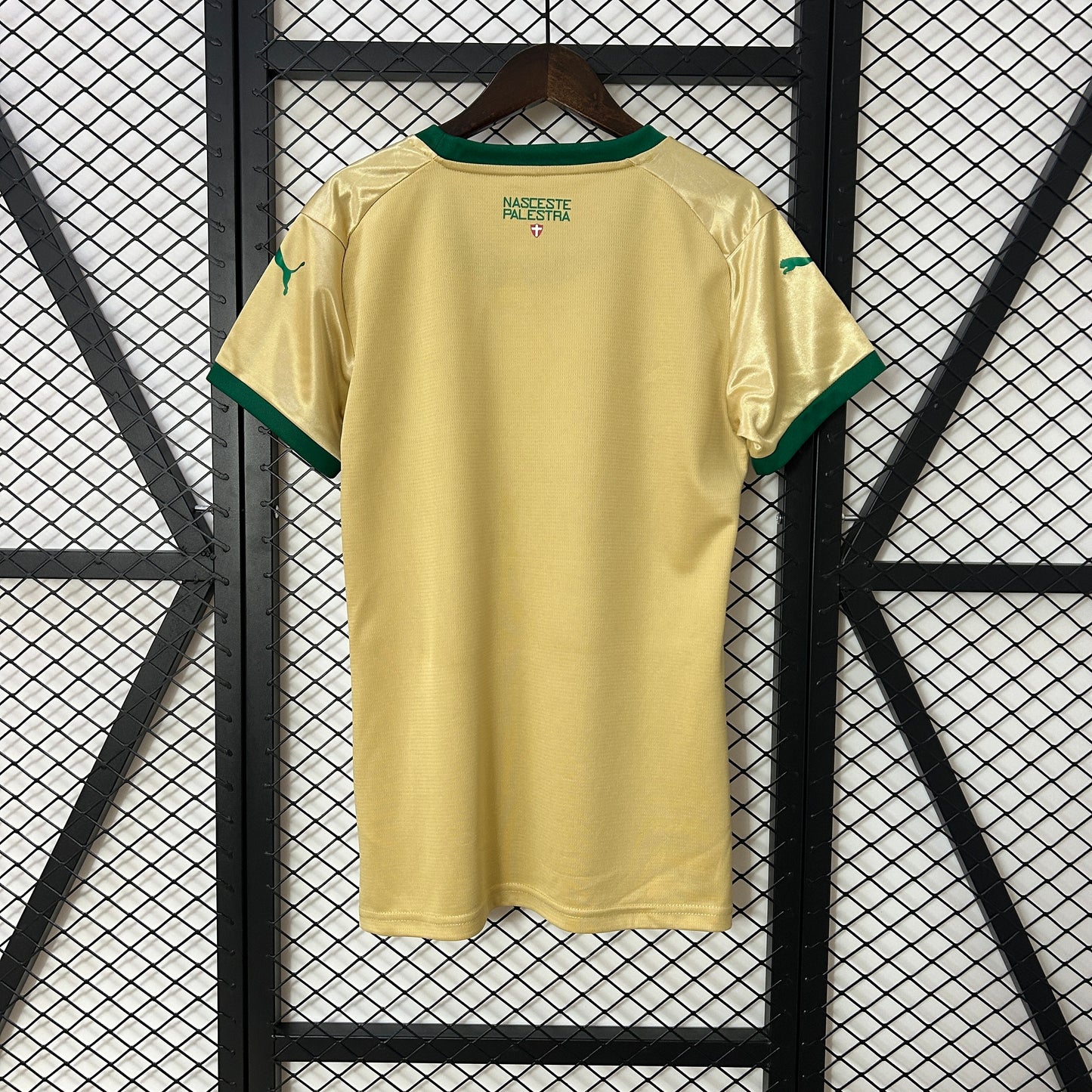 24-25 Women Palmeiras third away detail