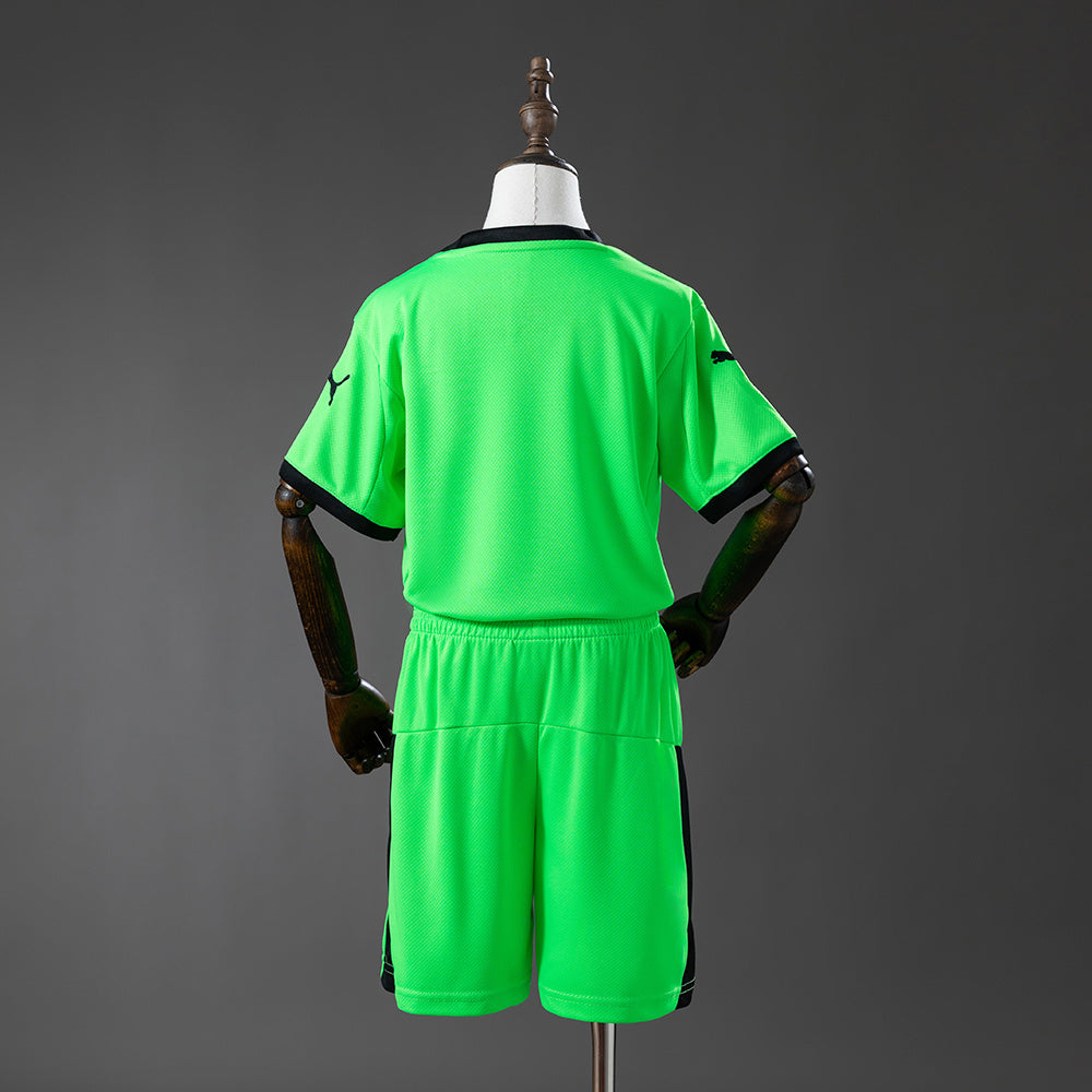 Portugal 2026 Fluorescent Green Kids Kit Jersey detail