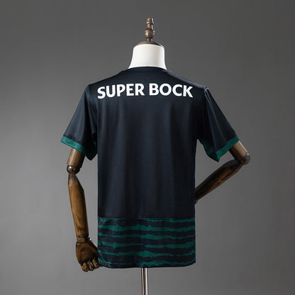 Sporting CP 25-26 Christmas Special Edition Jersey detail