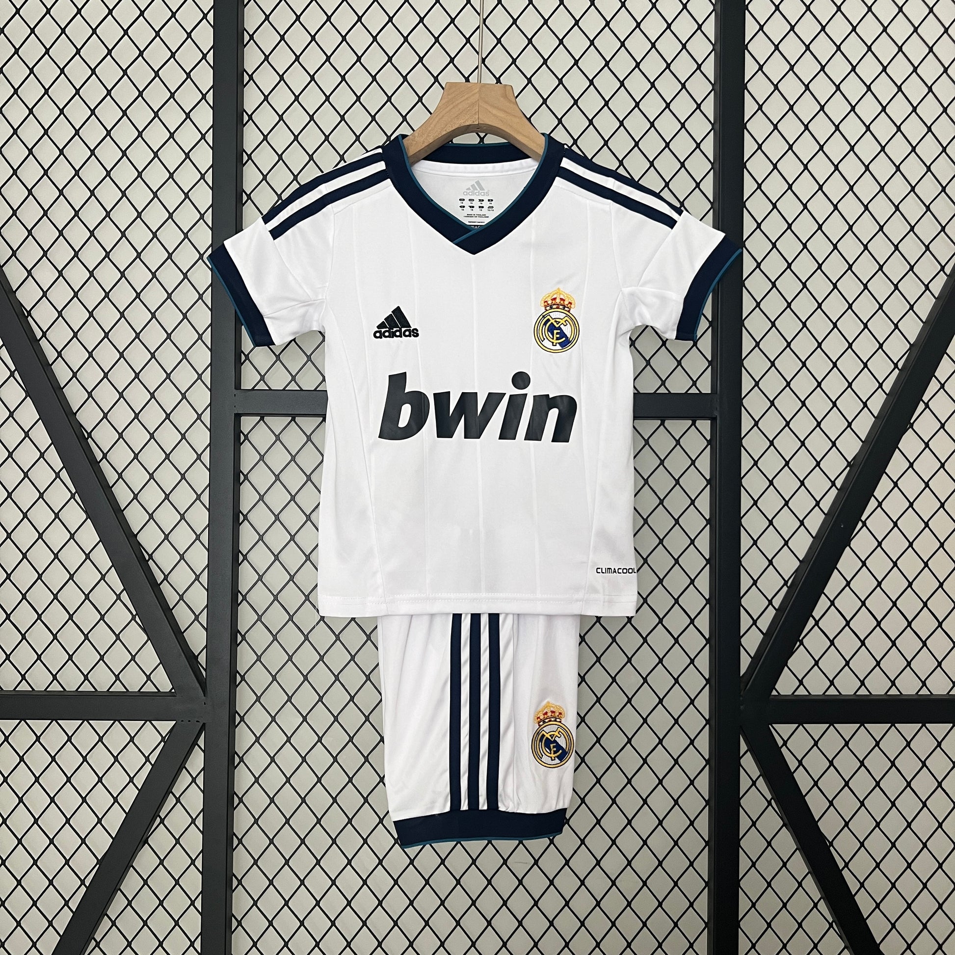 kids Real Madrid12-13 home detail