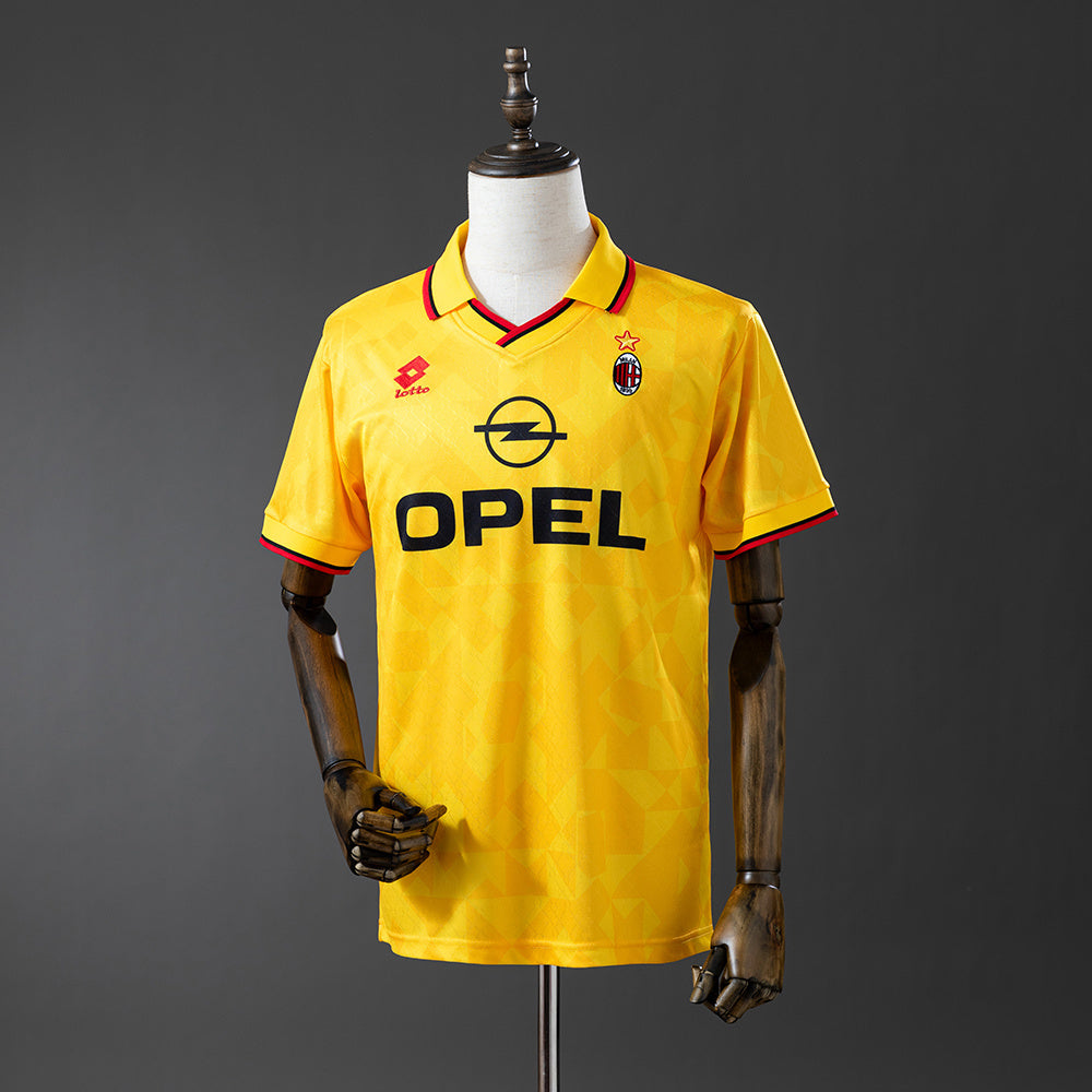 Retro 95-96AC Milan away detail