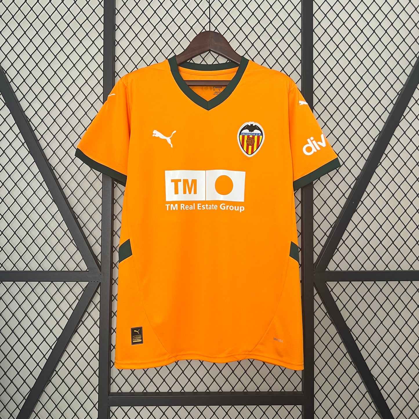 24-25 Valencia third away