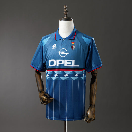 Retro 95-96 AC Milan third away detail