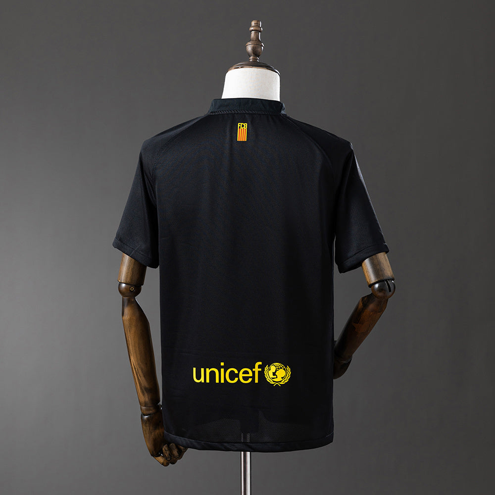 Retro Barcelona 11-12 away