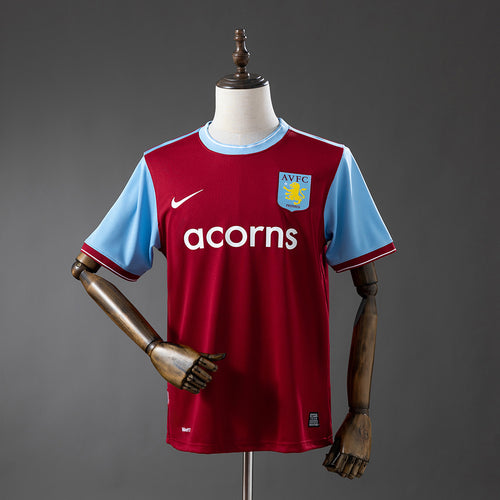 Aston Villa 09-10 Home Retro Jersey detail