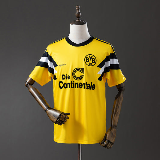Retro 1989 Dortmund home detail