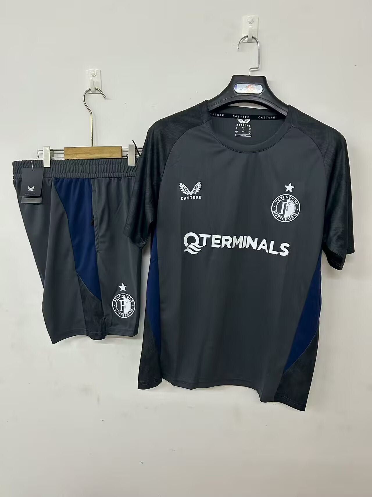 25-26 Feyenoord training jersey grey
