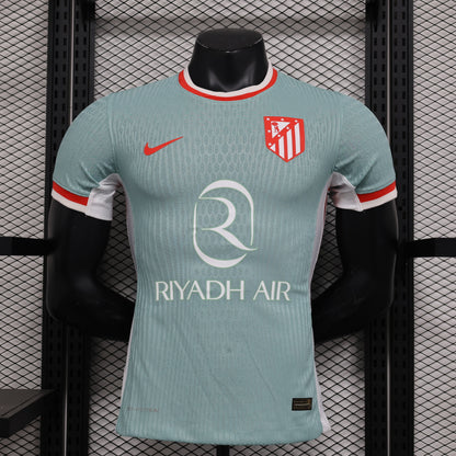 24-25 Players Atletico Madrid Away detail