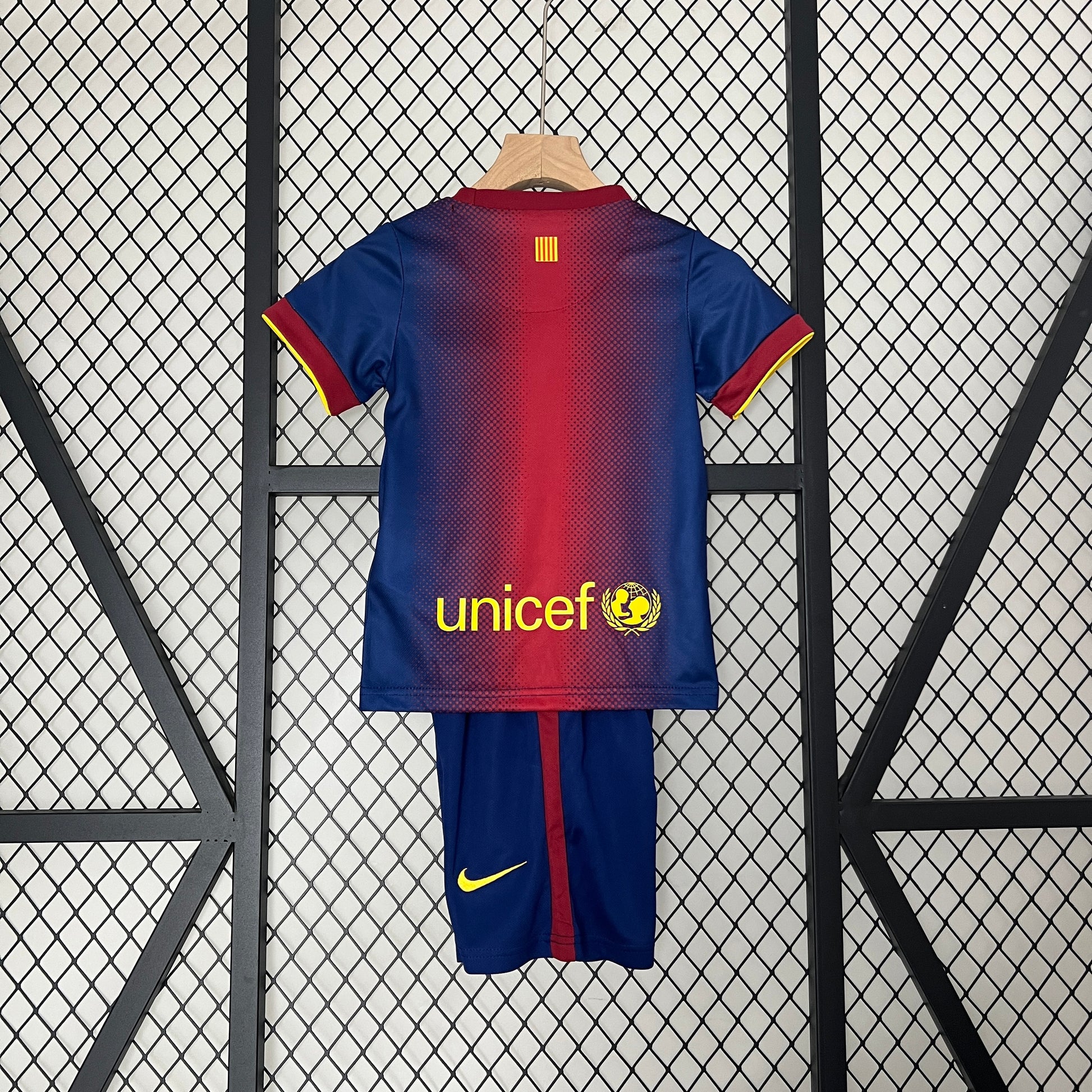 kids Barcelona12-13 home