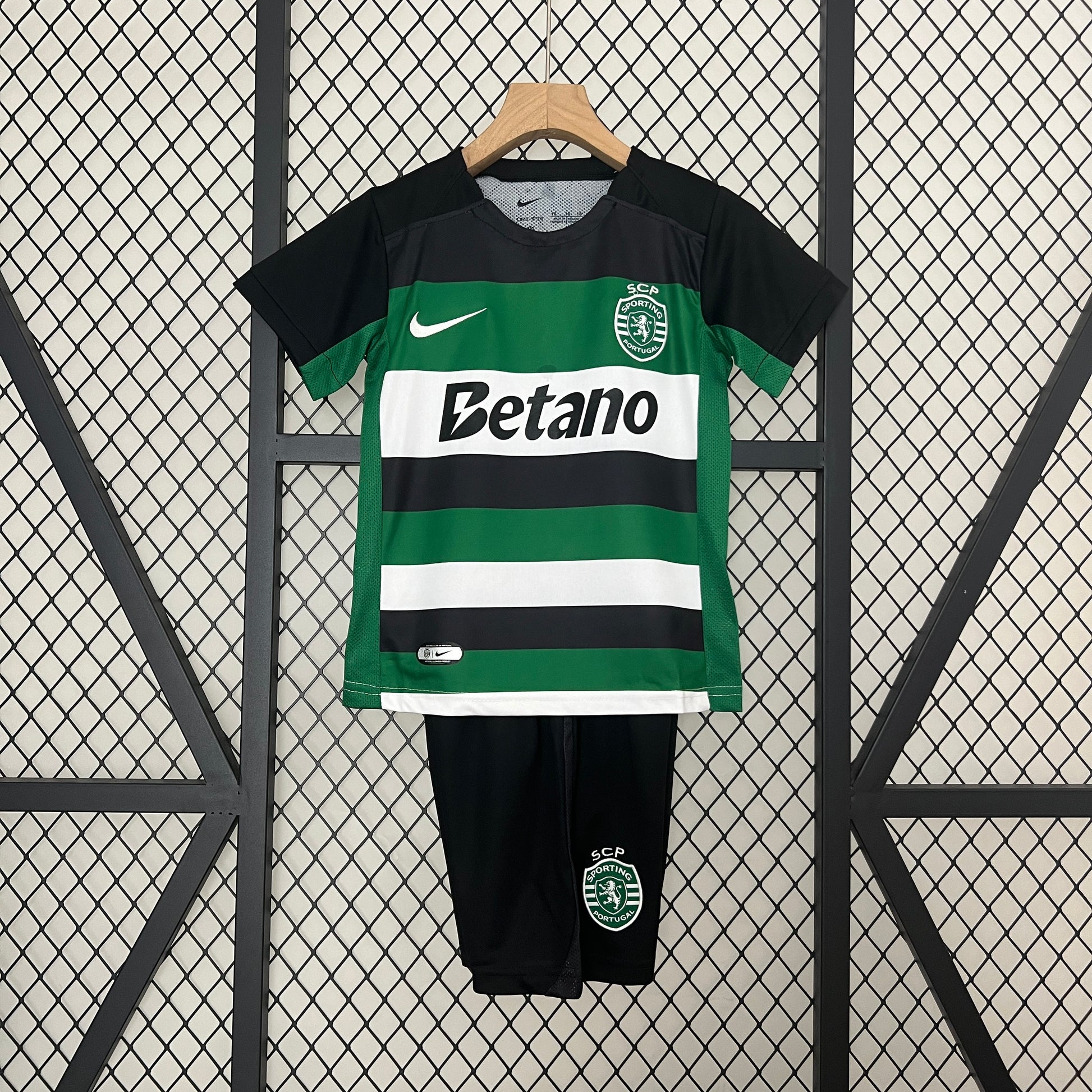 24-25 Kids Sporting Lisbon Home