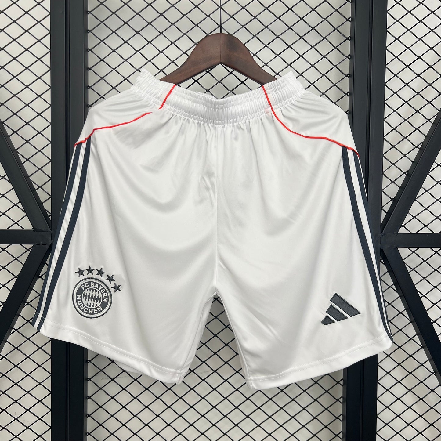 25-26 Shorts Bayern Munich Away detail